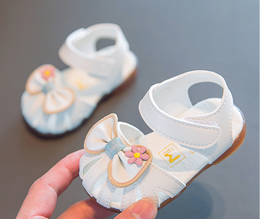 Quà tặng cho bé trai 1 tuổi 4