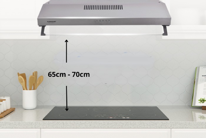 Đảm bảo khoảng cách tiêu chuẩn giữa máy và bếp