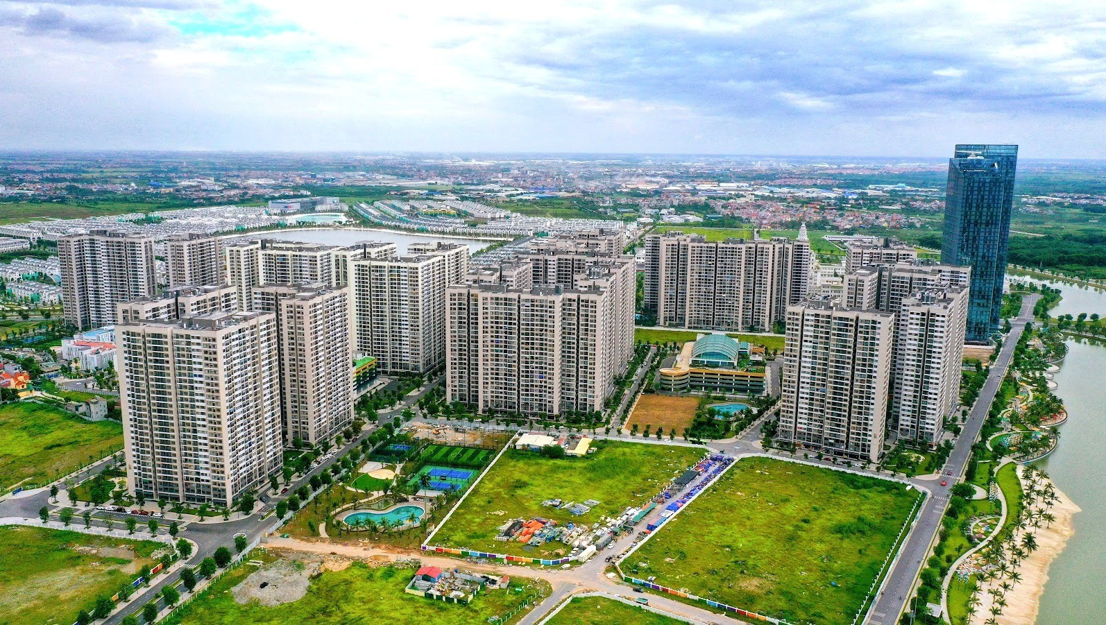 căn hộ đầu tiên
