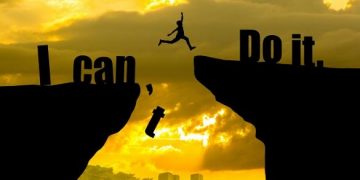 TẠI SAO PHẢI NỖ LỰC