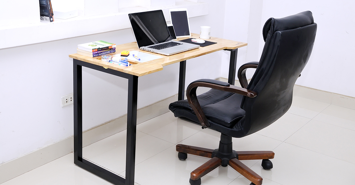đặt bàn làm việc hướng nào