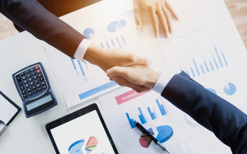 Tuổi hợp làm ăn, hợp tác kinh doanh